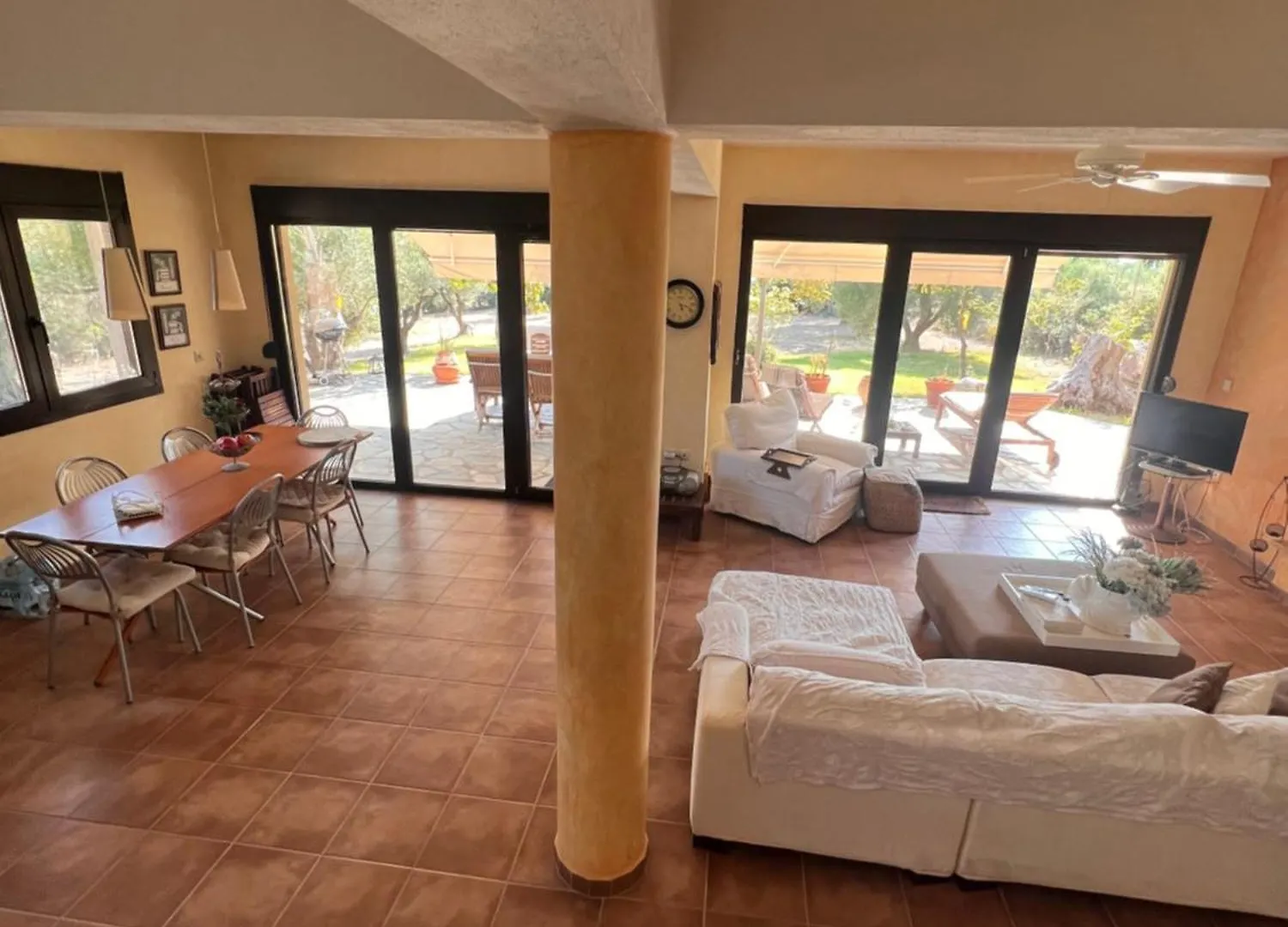 ניקיטי Country Vila